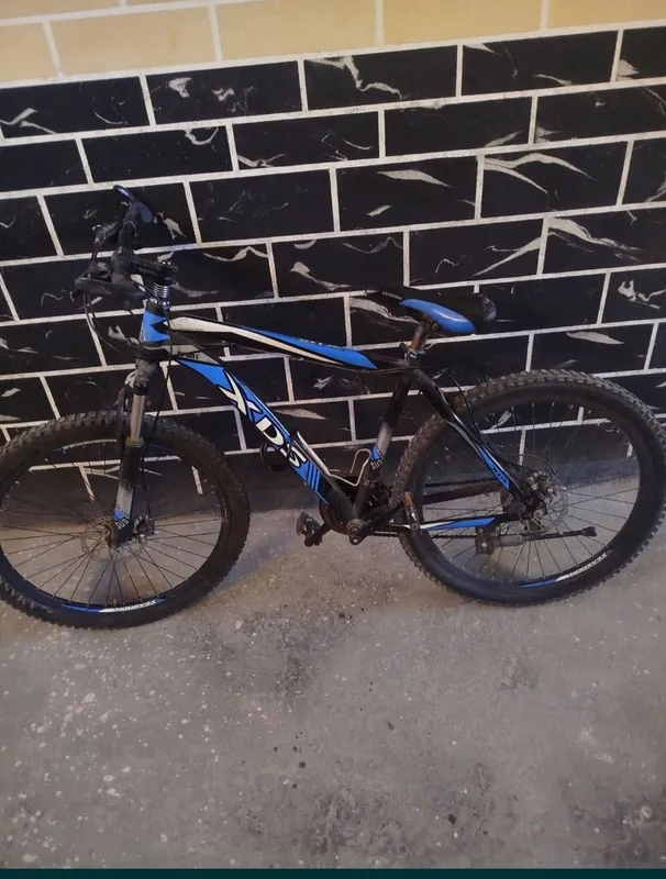 Velosiped sotiladi 26 razmer Razmer 26 Xolati zor Aybi yoq Balonlari y 1