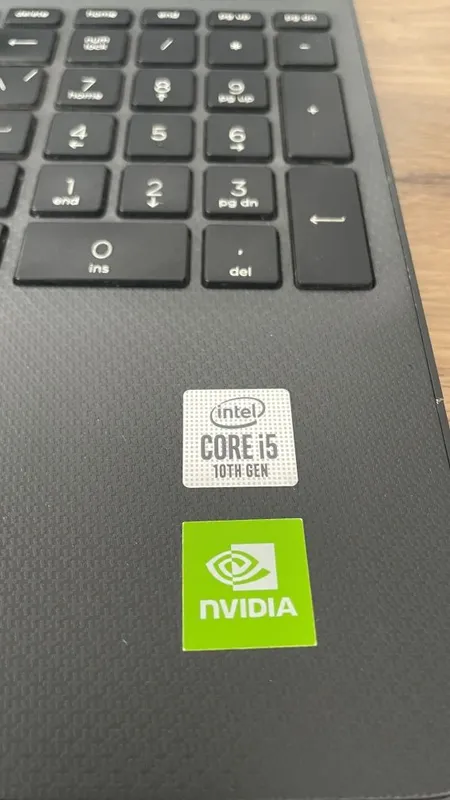 Noutbuk i5/10 8GB+ 240SSD 2GB Nvidia FullHD — фото 2
