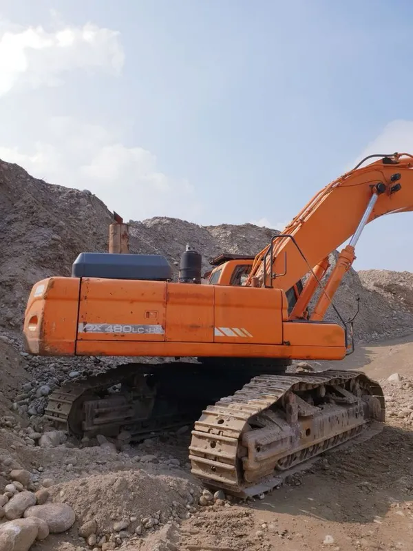 Doosan 480 сотилади