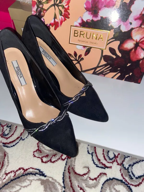 Bruna tufli , 39 razmer kiyilgan