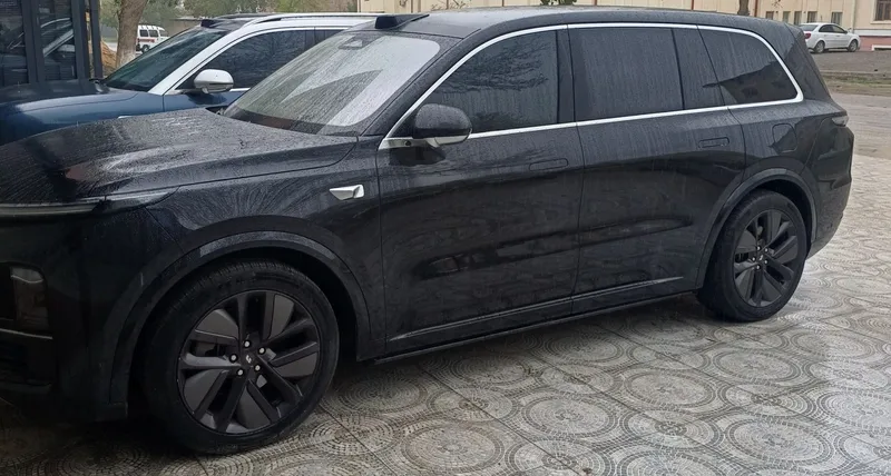 Продаётся автомобиль ли9