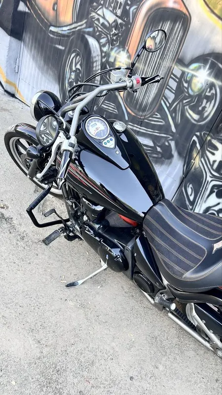 Kawasaki Vulcan VN 900 custom special edition — фото 2