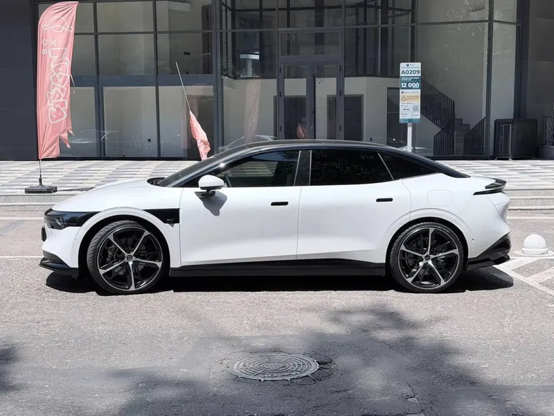 В наличии Zeekr 007 ( Dual Motor, 100Kwt, Stargate,) 6 В наличии Zeekr 007 ( Dual Motor, 100Kwt, Stargate,) 6