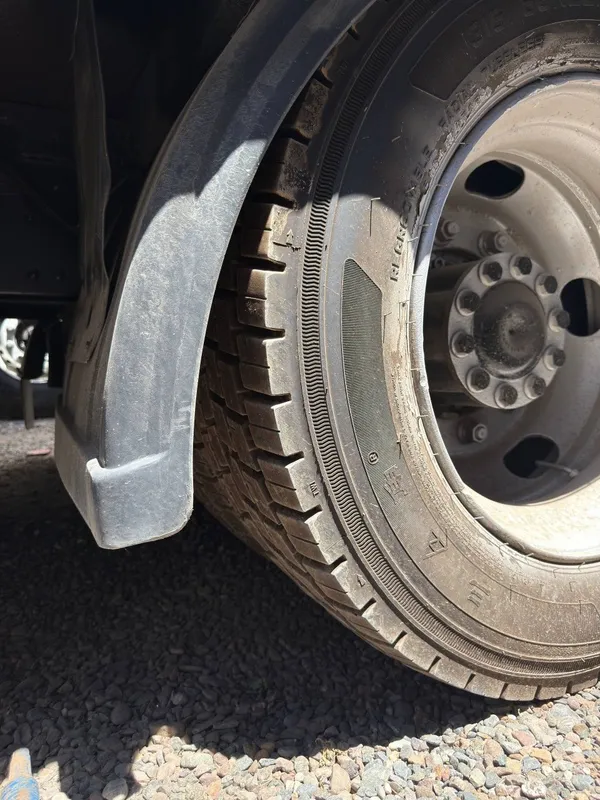 Mercedes-Benz Actros + Tramp Trail Прицеп Сотилади — фото 5