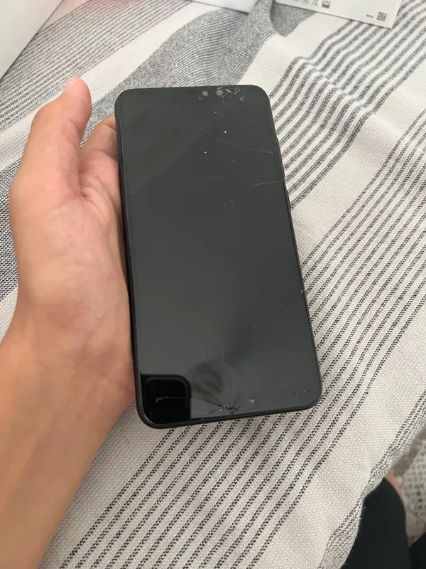 Продам Redmi 6 Pro на запчасти или под ремонт. На 3 Продам Redmi 6 Pro на запчасти или под ремонт. На 3