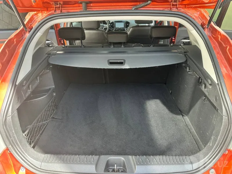 Lada Vesta SW Cross 1.8 7 Lada Vesta SW Cross 1.8 7