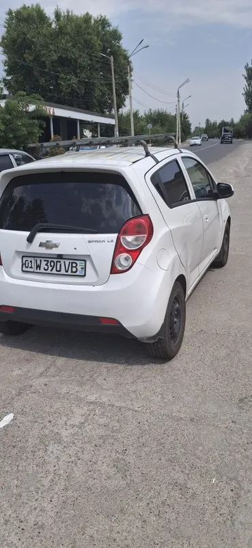 Автомат спарк 2015 сотилади 5000 2