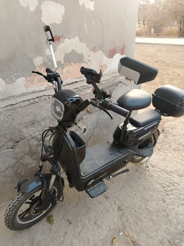 Elektroskuter (СРОЧНО) SOTILADI