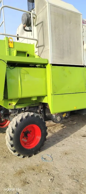 Claas dominator 130 sotiladi!!! — фото 3