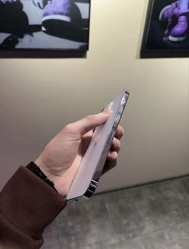 iPhone 14 Pro Max — фото 2