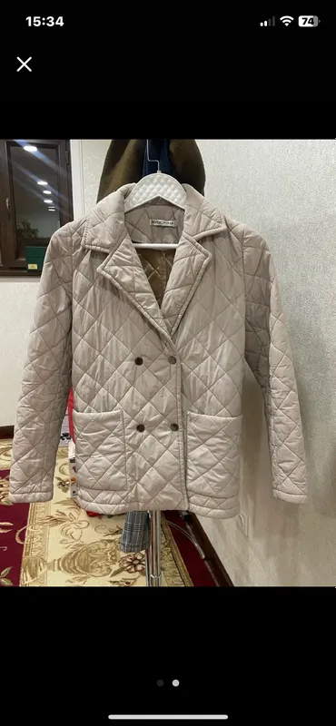 Ayollar kurtkasi