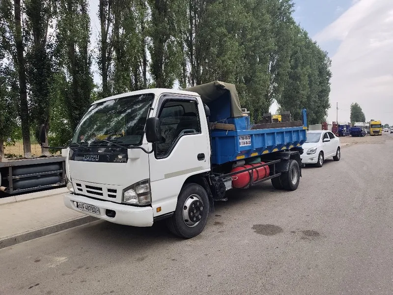 Isuzu samasval zavadskoy Yili: 2016 Пробек 237000 1
