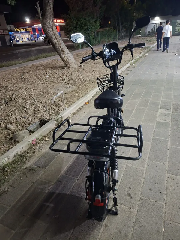 Dash rider elektr skuter sotiladi 4 Dash rider elektr skuter sotiladi 4