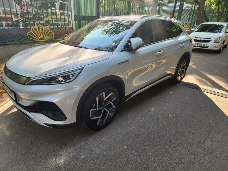 BYD Yuan plus 5 позиция 1 BYD Yuan plus 5 позиция 1