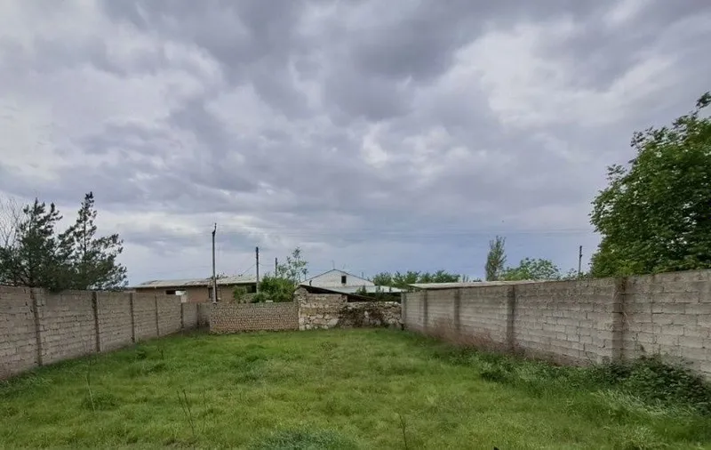 Срочно продаю землю: 2 сотки, 1 сотка — 15000, фасад 11*20, Бектемирский район 2