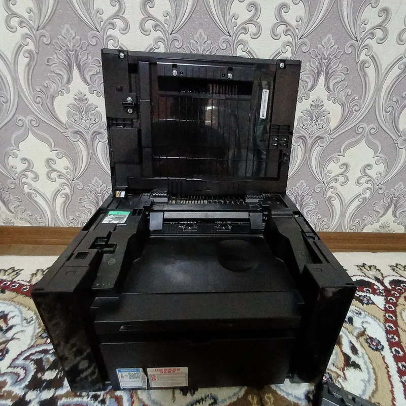 Принтер Canon 8 Принтер Canon 8
