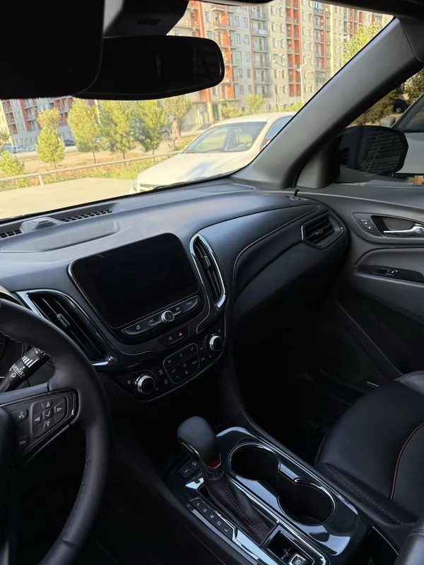 Chevrolet Equinox RS, максимальная комплектация. 7 Chevrolet Equinox RS, максимальная комплектация. 7