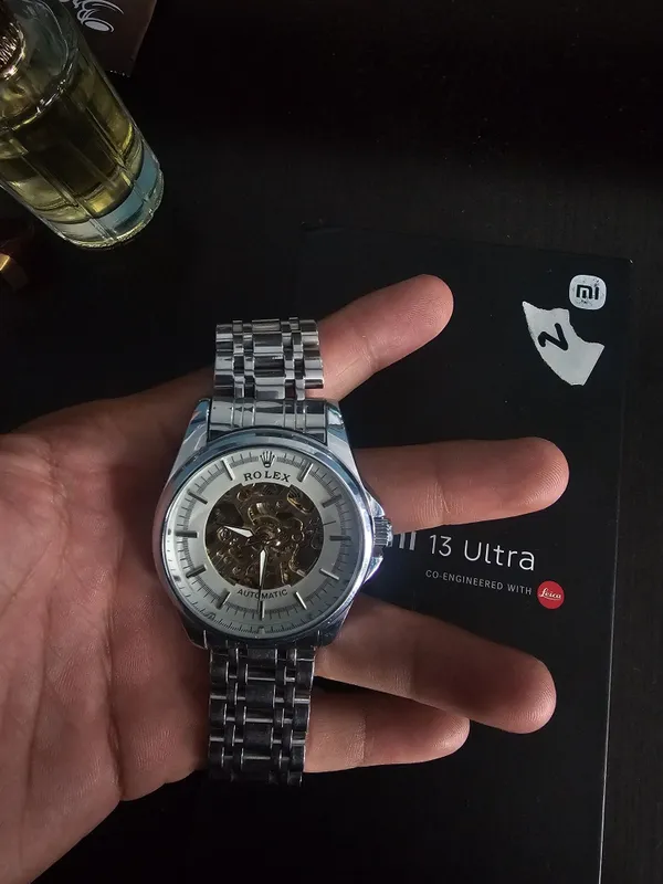 ROLEX QOʻL SOAT sotiladi