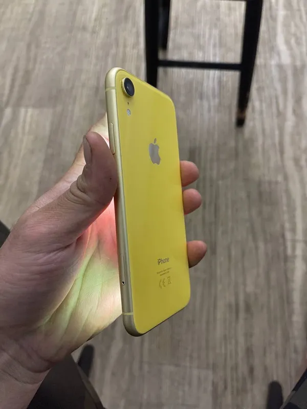 iphone xr 1