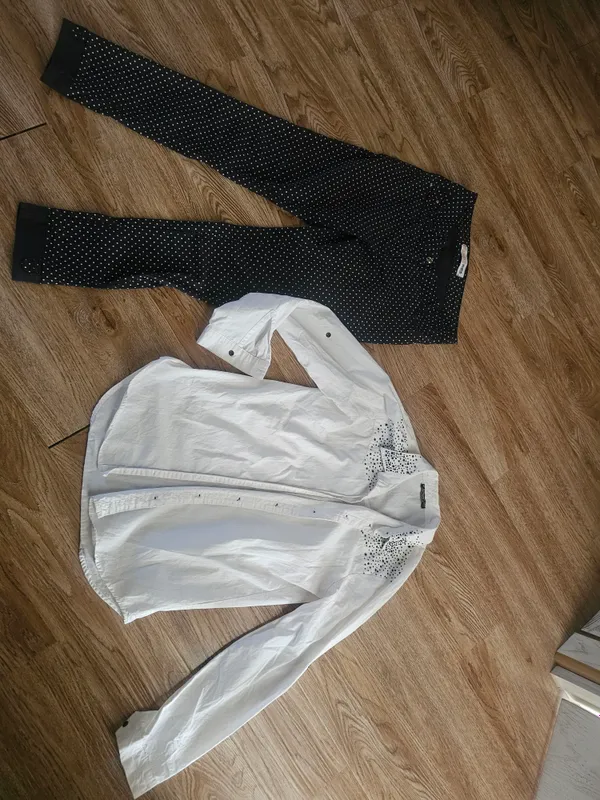 ideal holatdagi ayollar kiyimlarini sotaman 5 ideal holatdagi ayollar kiyimlarini sotaman 5