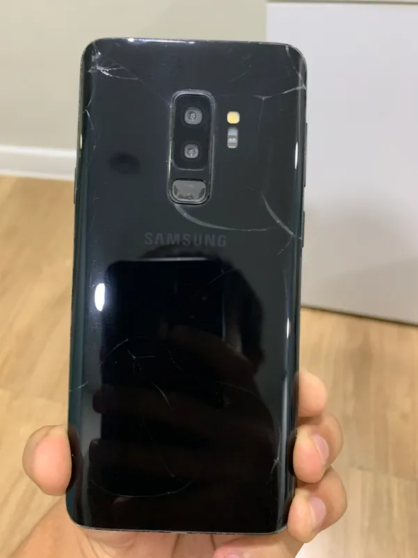 Samsung Galaxy S9+ 4