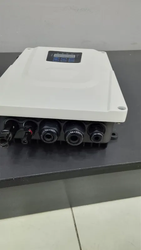 Quyosh paneli bilan ishlaydigan nasos 2.2kW DC 4 Quyosh paneli bilan ishlaydigan nasos 2.2kW DC 4