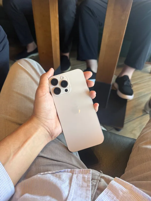 iPhone 16 pro max 256gb