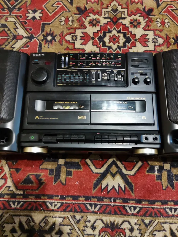 Магнитола Sony CFS--KW300S