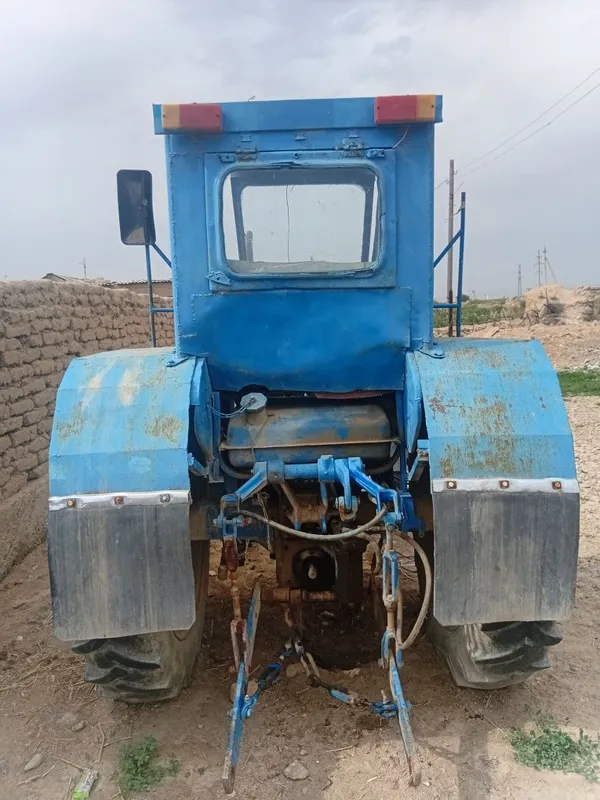 T28 traktir sotiladi 4 T28 traktir sotiladi 4
