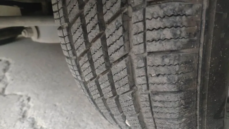 185/70 R13 balonlar deyarli yangi 8 185/70 R13 balonlar deyarli yangi 8