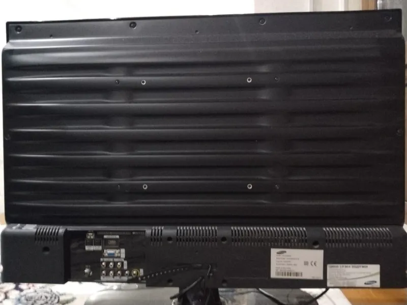 Samsung TV 32" (81 sm)