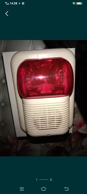 Сигнальное устройство JSG sound-light Alsrm Device. В наличии 4 штуки. Сигнальное устройство JSG sound-light Alsrm Device. В наличии 4 штуки.