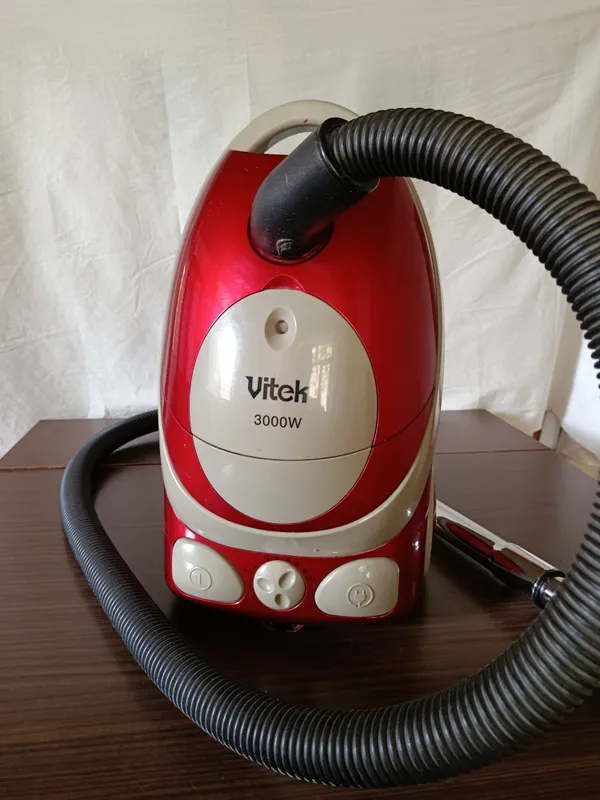 Пылесос Vitek VT-386 3000 W