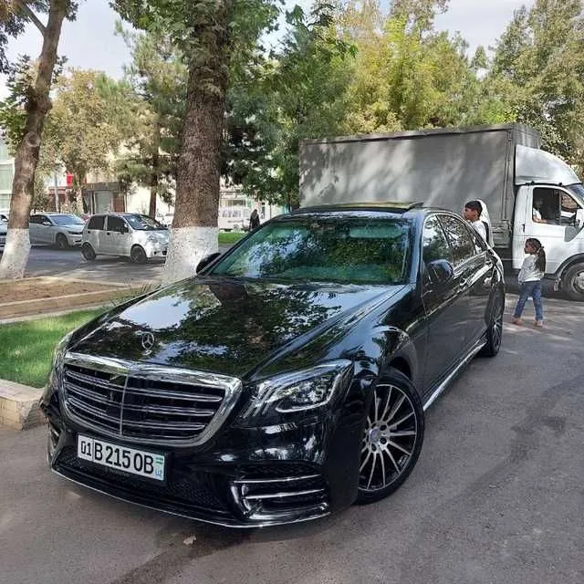 Mersedez Benz arenda xizmati 5