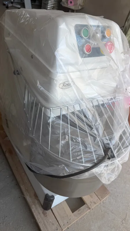 Новая Спиральный Тестомес ROAL HS30 6