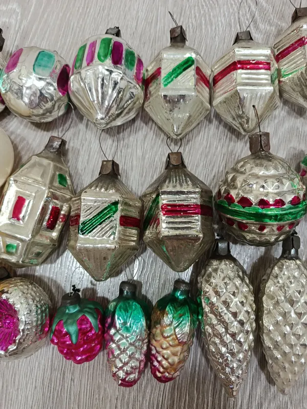 Продаются новогодние игрушки 3
