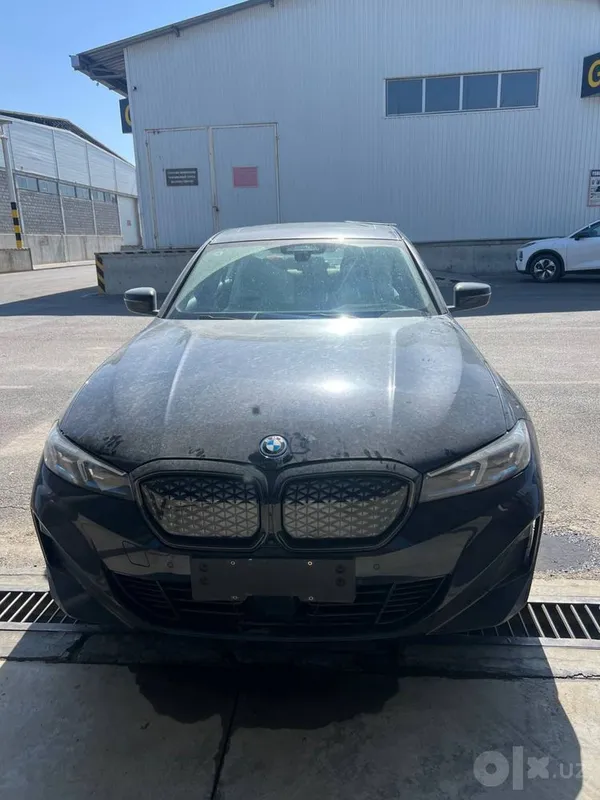 BMW i3 40L night sport 2025 yil 1 BMW i3 40L night sport 2025 yil 1