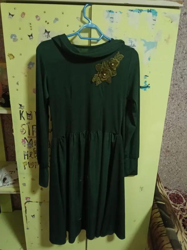 koʻp kiyilmagan sifatiga javob tikilgan sifati zor