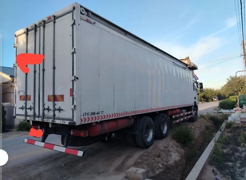 Shacman L3000 furgon shto'rkali 9metr — фото 1