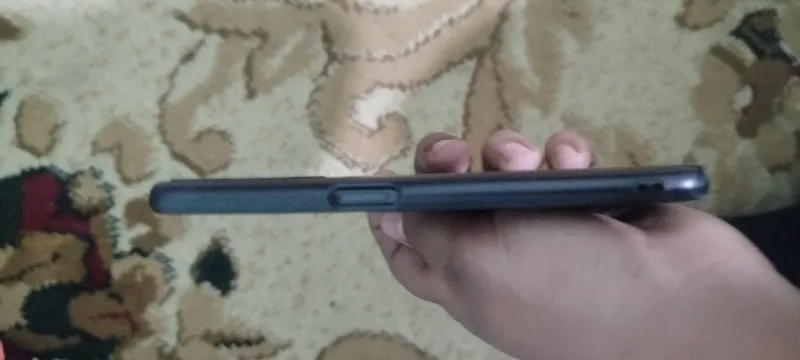 Телефон realme 9I, состояние хорошее 2