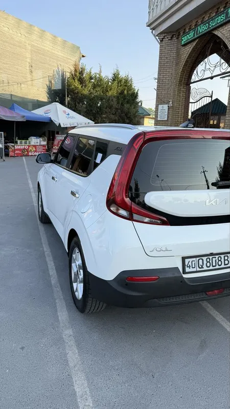 Kia soul moshina sotiladi 2022 — фото 3