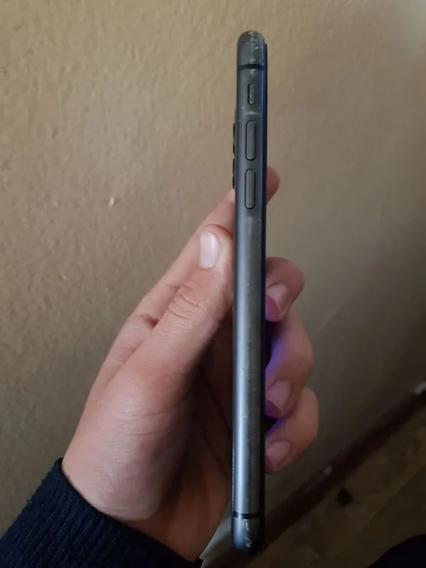 Iphone 11 abmenga faqat iloji bosa iphone 12 bosa minila keremas — фото 4