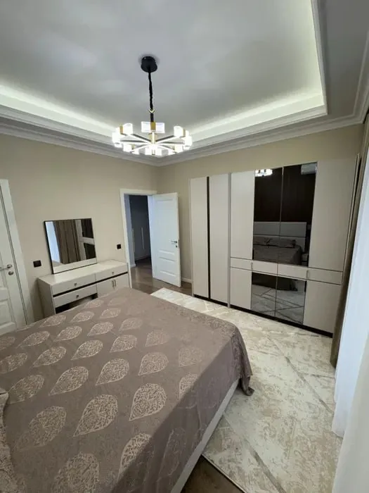 Продается квартира 4