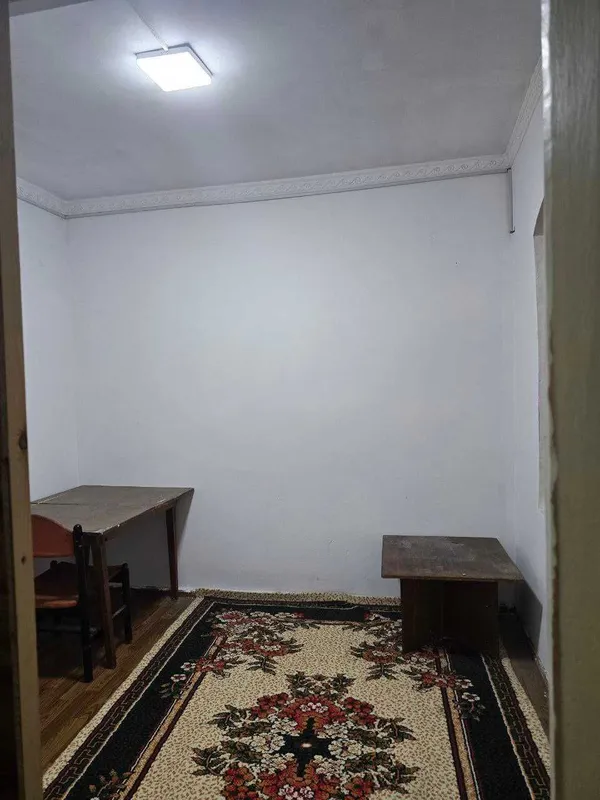 Срочно продается дом 2 комнаты, 1,3 сотки. Узбум. 6