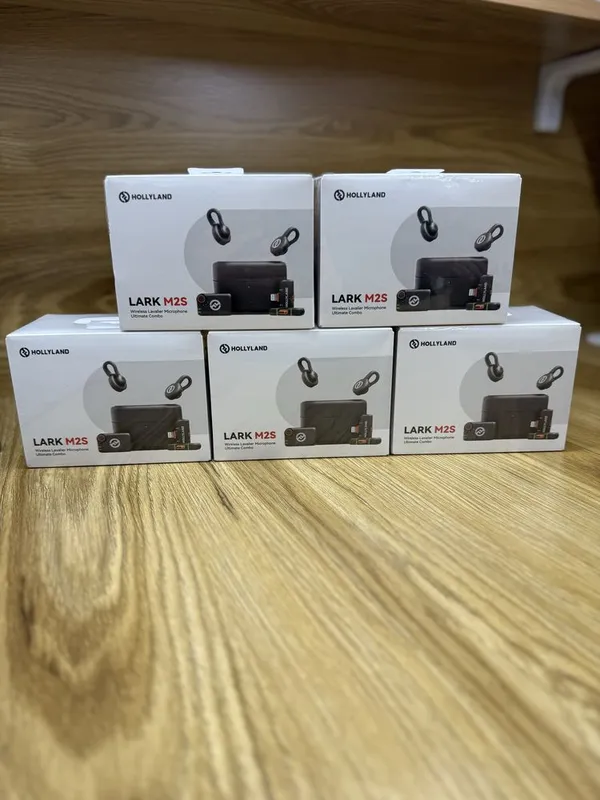 Hollyland Lark M2S combo (optom) в наличии