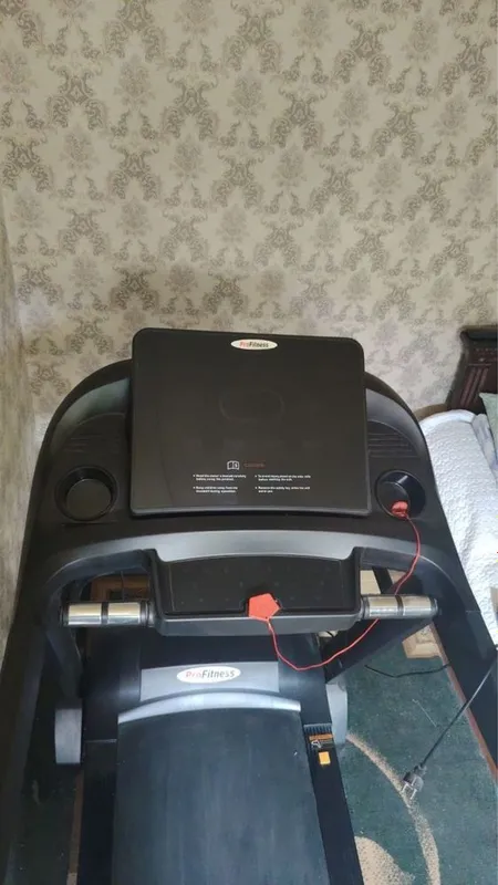 Беговая дорожка Pro Fitness GTS6-150 kg 3 Беговая дорожка Pro Fitness GTS6-150 kg 3