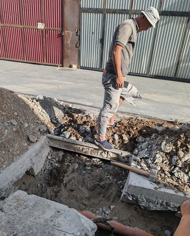 Beton buzish, kesish, teshish va transheya qazish xizmati 7