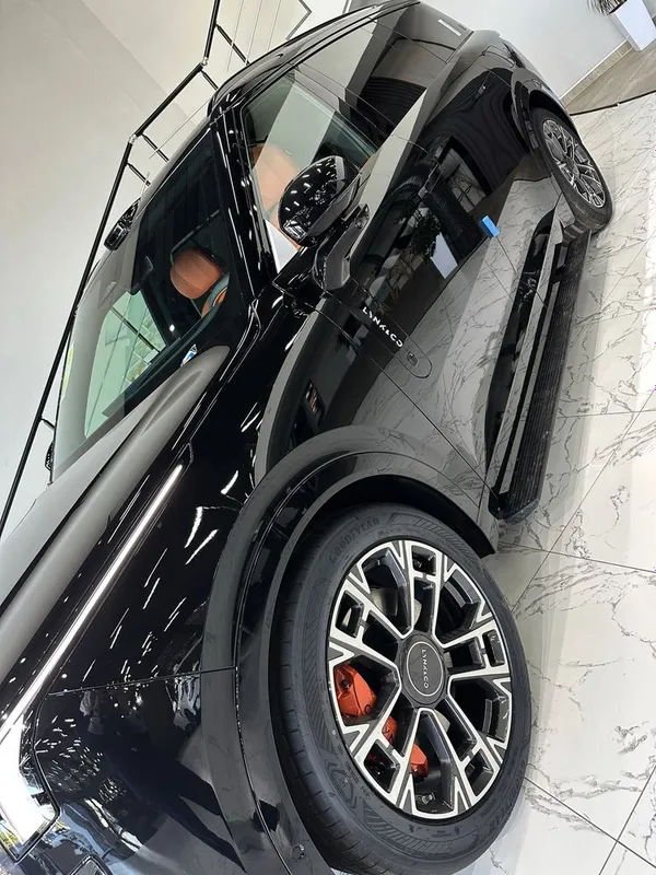 Lynk & Co 900 Ultira 1.5 Turbo 2026 yil — фото 1
