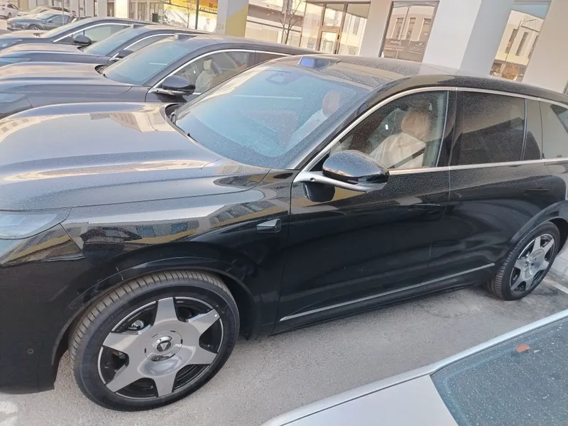 Changan Depal s09 Ultra 4 AWD. Hamma balonlar tortadi. Li 9 o'rniniga — фото 1