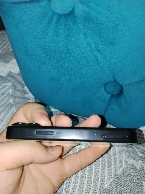 Iphone 17 mini ifyfyfk 1 Iphone 17 mini ifyfyfk 1